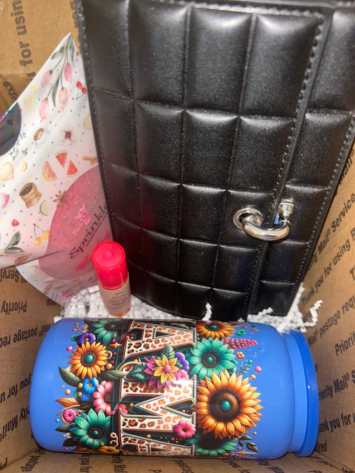Esha’s custom box