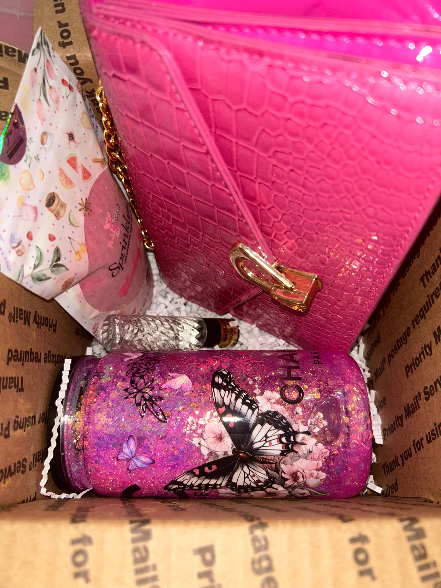Esha’s custom box